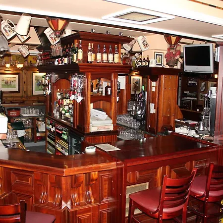 Hotel Mcsweeney Arms 3*