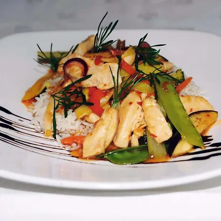 迈克斯维尼亚姆斯酒店 3*