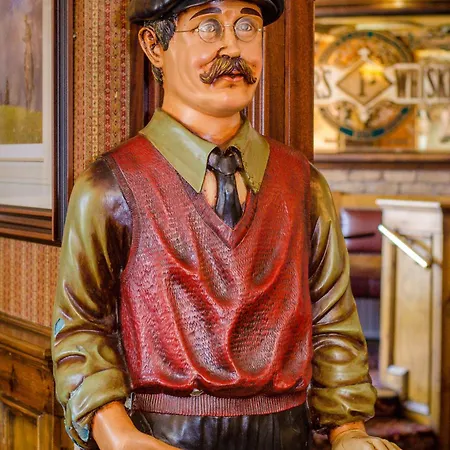 迈克斯维尼亚姆斯酒店 3* 基拉尼