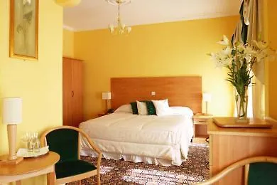 迈克斯维尼亚姆斯酒店