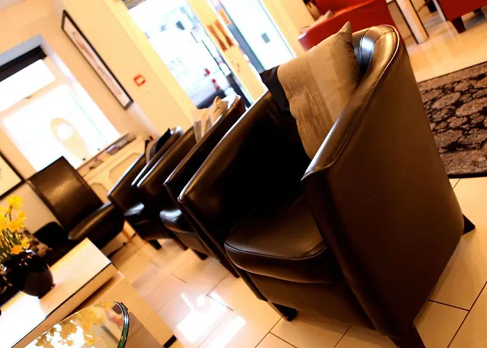 Mcsweeney Arms ホテル 3*