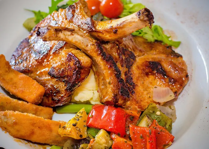 Mcsweeney Arms 3* キラーニー