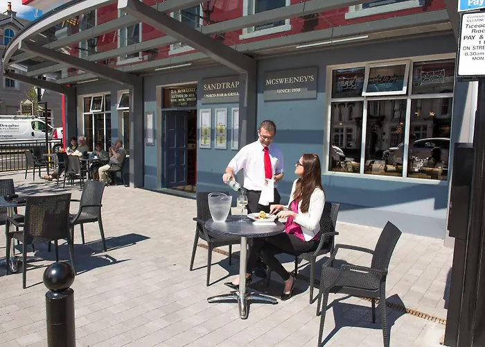 Mcsweeney Arms ホテル 3*