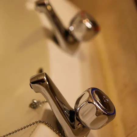 Hotel Mcsweeney Arms