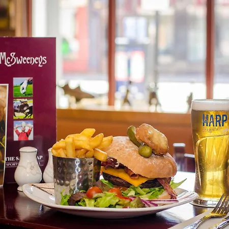 Hotel Mcsweeney Arms 3*